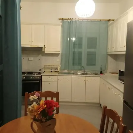 In Stroggili Appartement