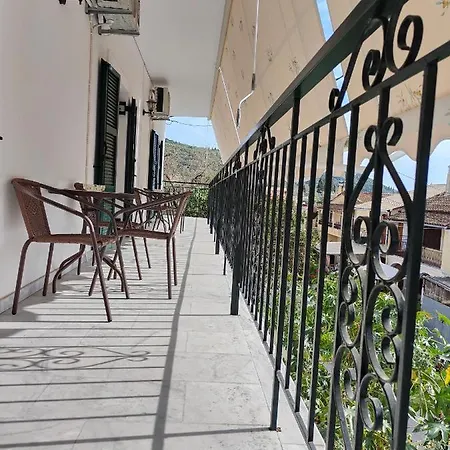 Appartement In Stroggili *